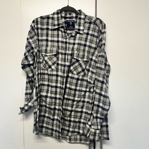 Women’s Patriot Flannel size xl — NEW